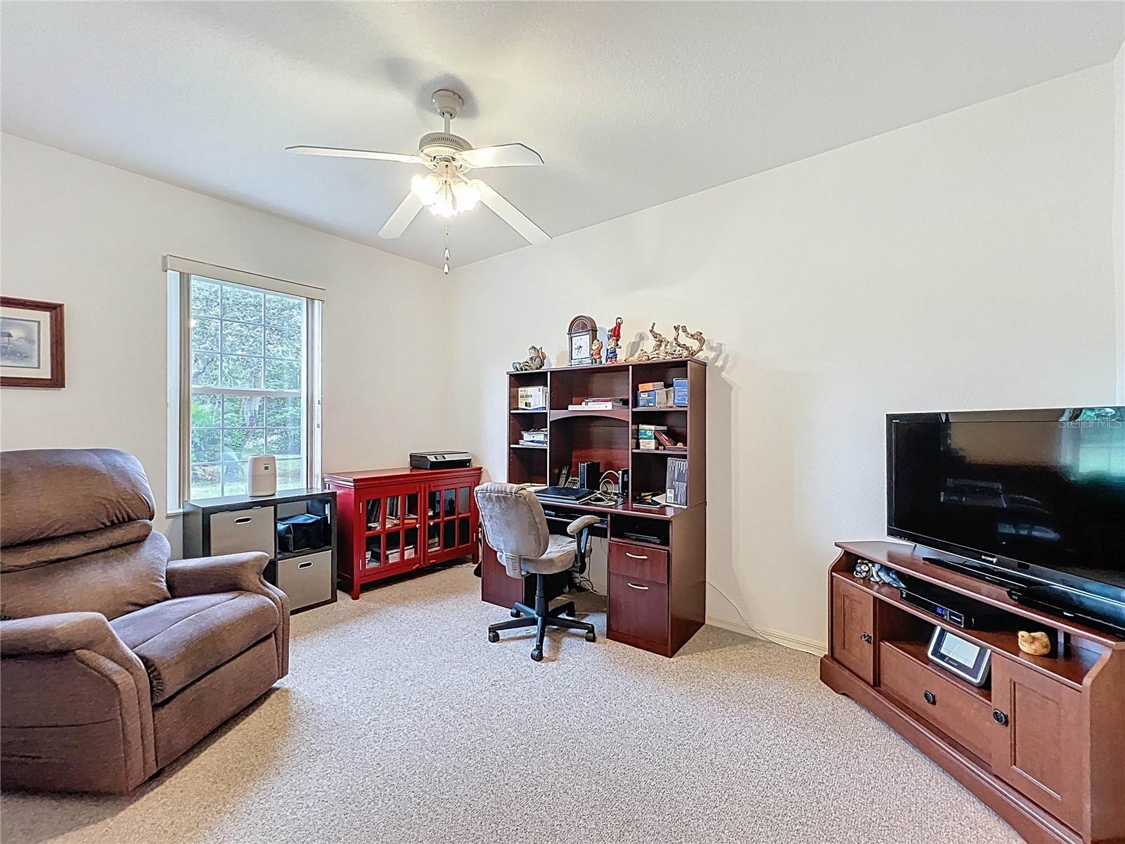 Listing photo id 51 for 13383 Cooper Road