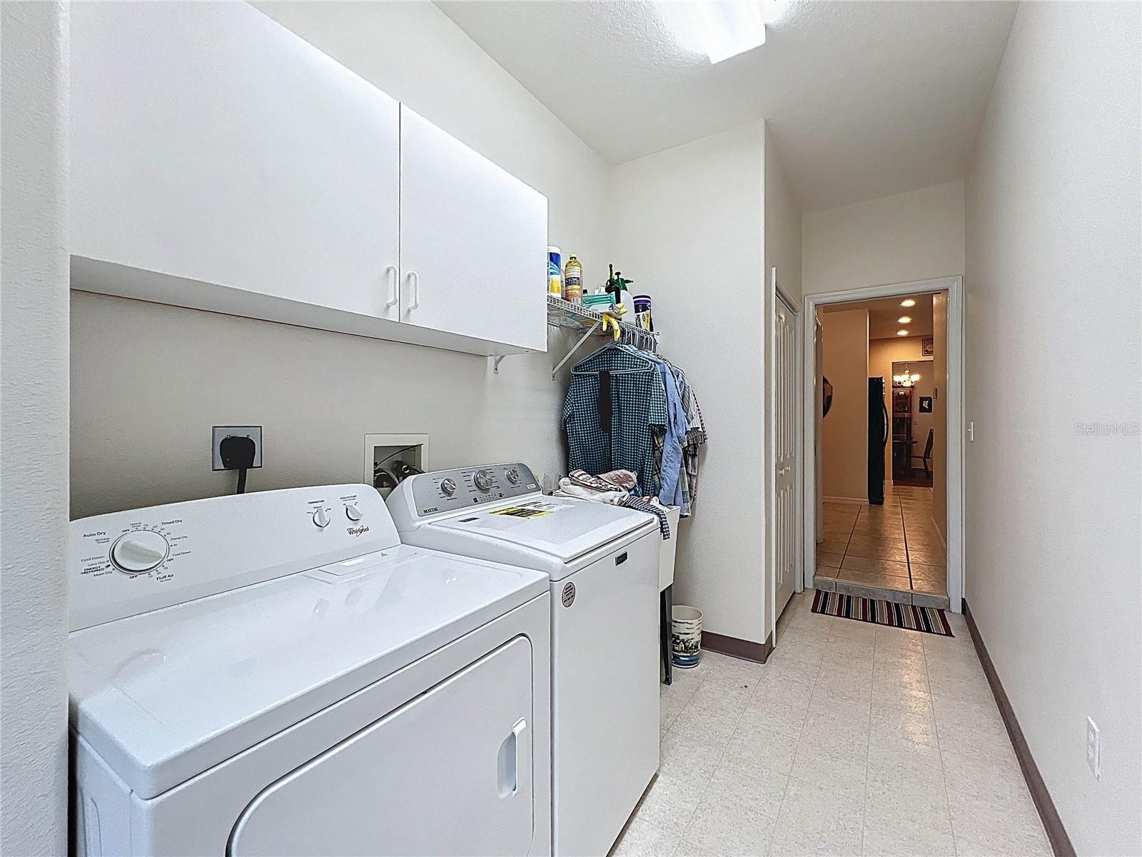 Listing photo id 57 for 13383 Cooper Road