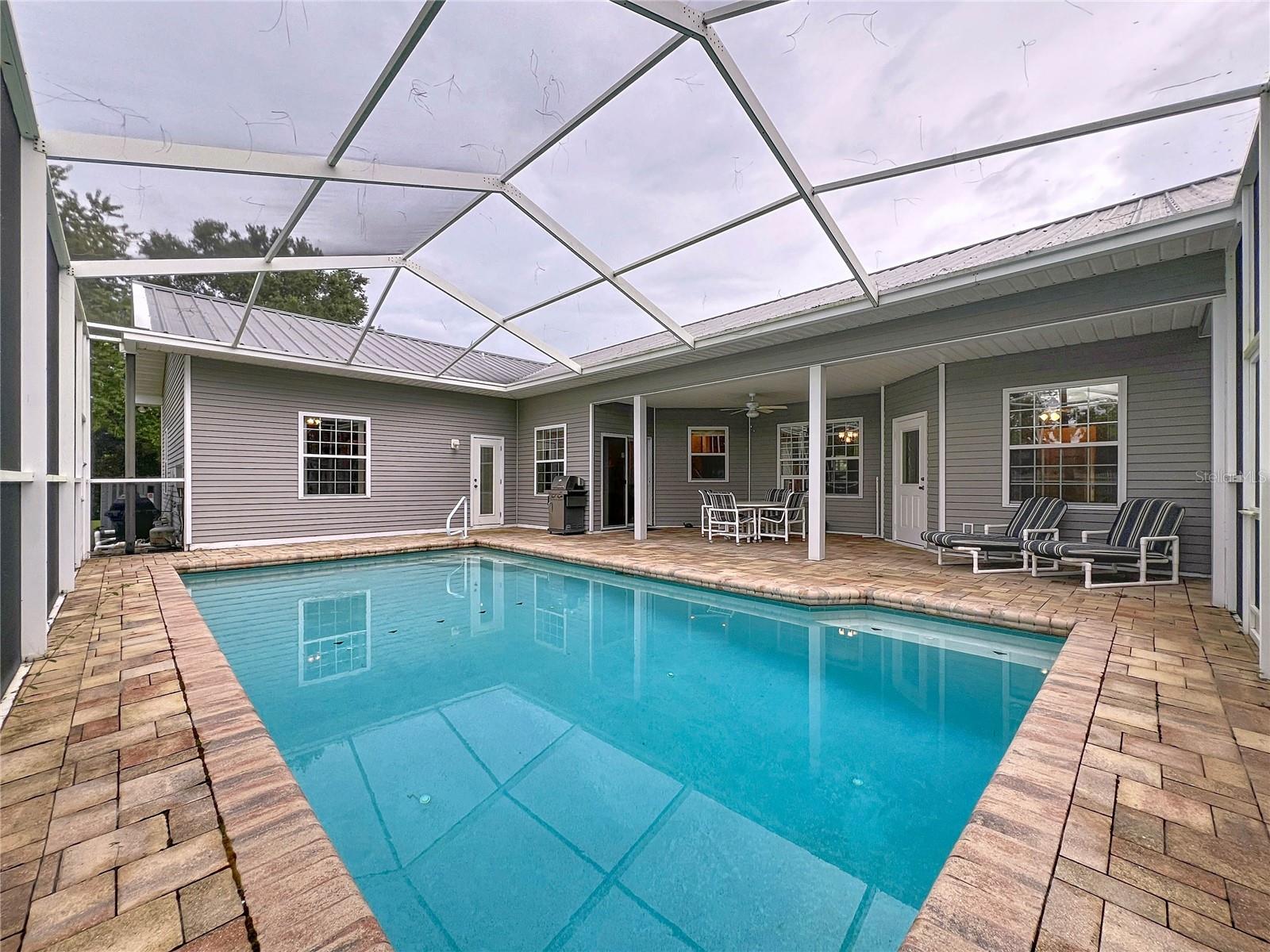 Listing photo id 61 for 13383 Cooper Road