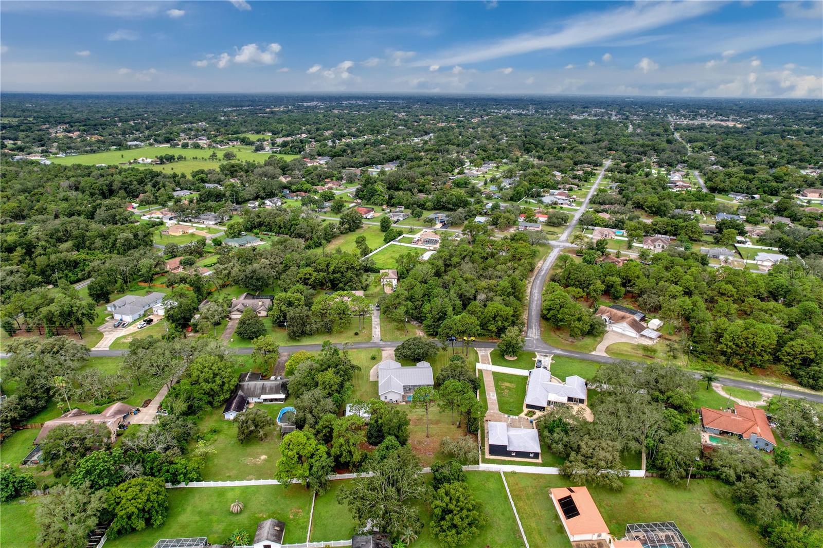 Listing photo id 66 for 13383 Cooper Road