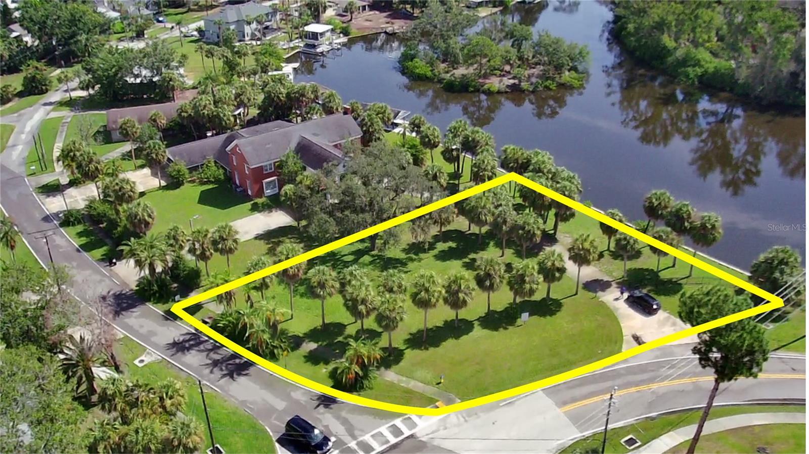 Details for 28 Park Avenue, TARPON SPRINGS, FL 34689