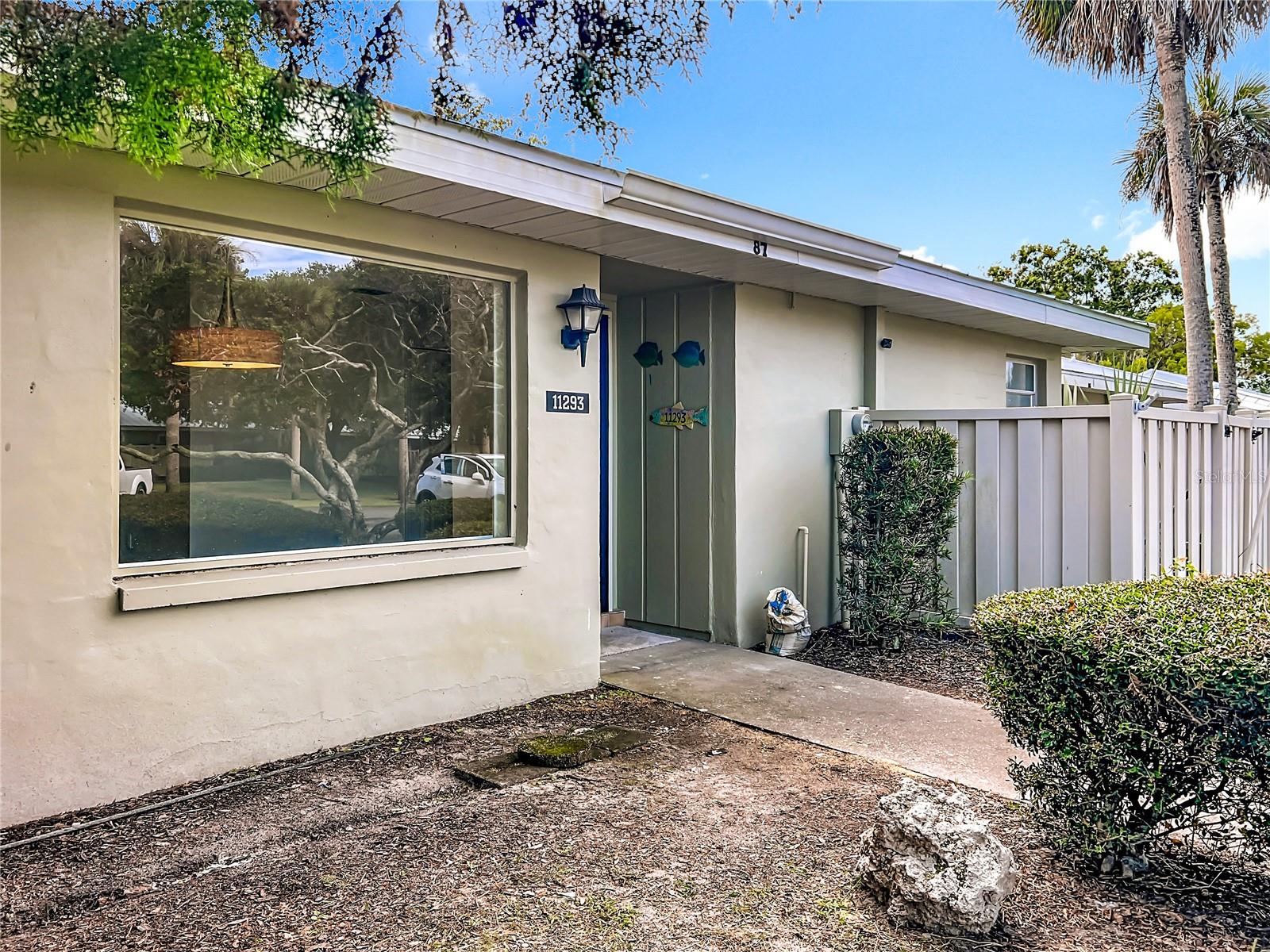 Image 2 of 70 For 11293 Bayshore Drive 87
