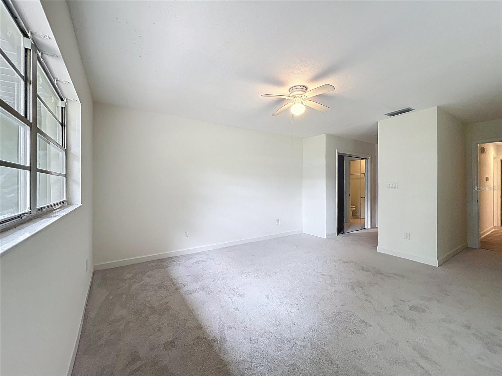 Image 23 of 70 For 11293 Bayshore Drive 87
