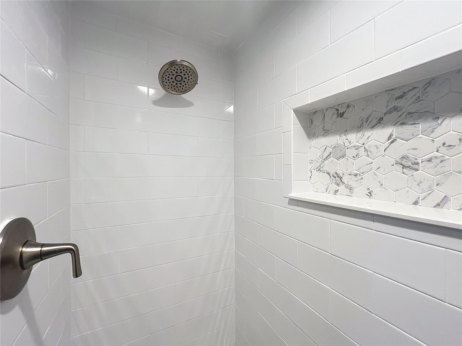 Image 28 of 70 For 11293 Bayshore Drive 87
