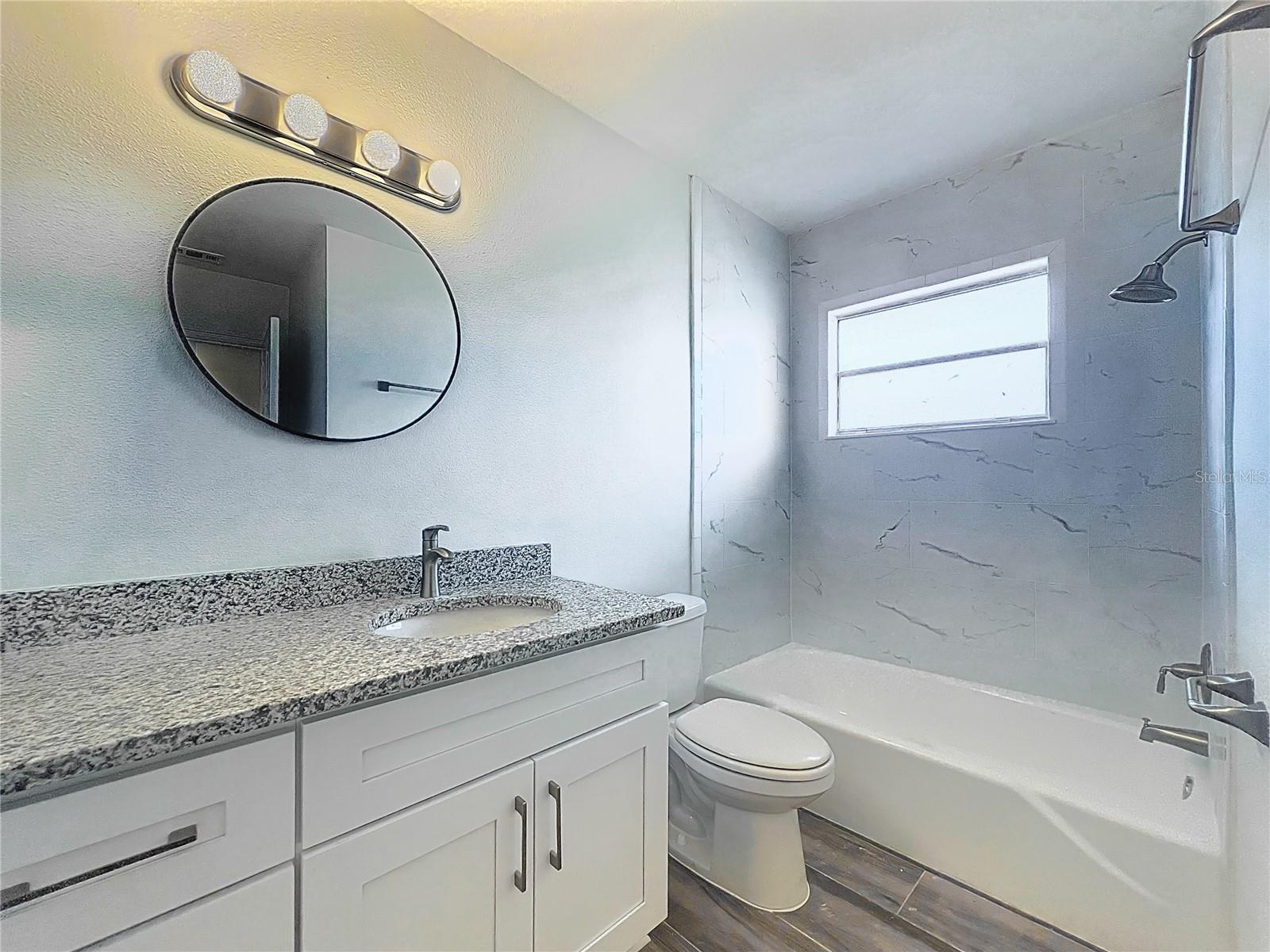 Image 33 of 70 For 11293 Bayshore Drive 87