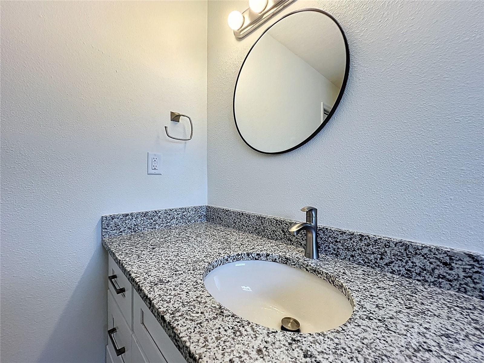 Image 34 of 70 For 11293 Bayshore Drive 87