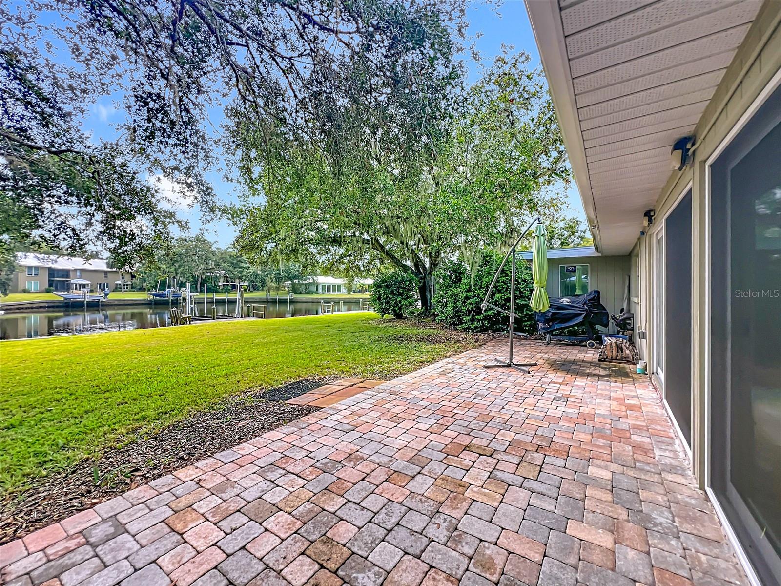 Image 37 of 70 For 11293 Bayshore Drive 87