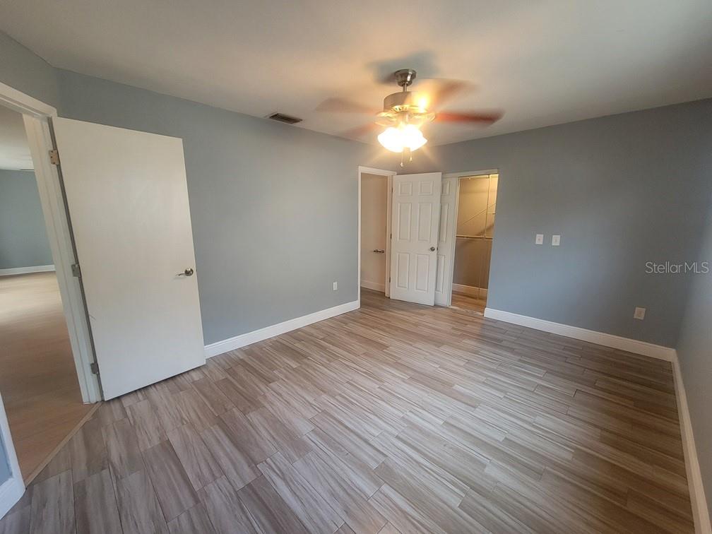 Image 13 of 25 For 7605 Greybirch Terrace