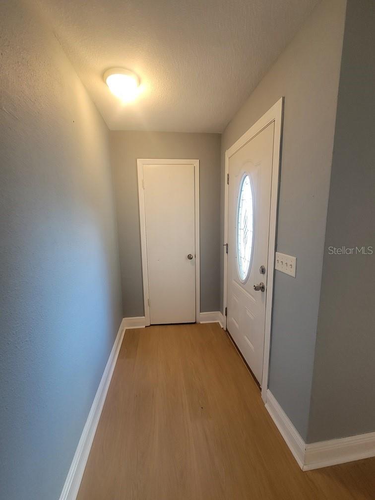 Image 3 of 25 For 7605 Greybirch Terrace