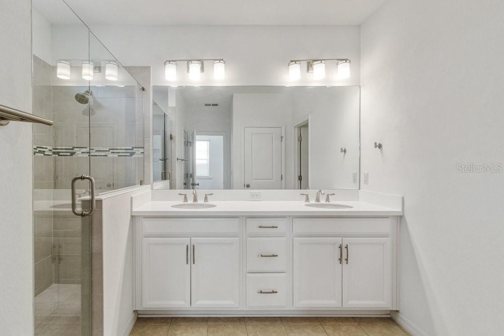 Image 18 of 58 For 13728 Stevenson Lane