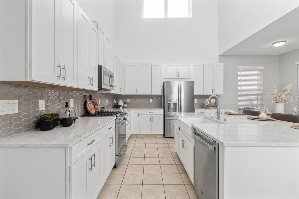 Image 7 of 58 For 13728 Stevenson Lane