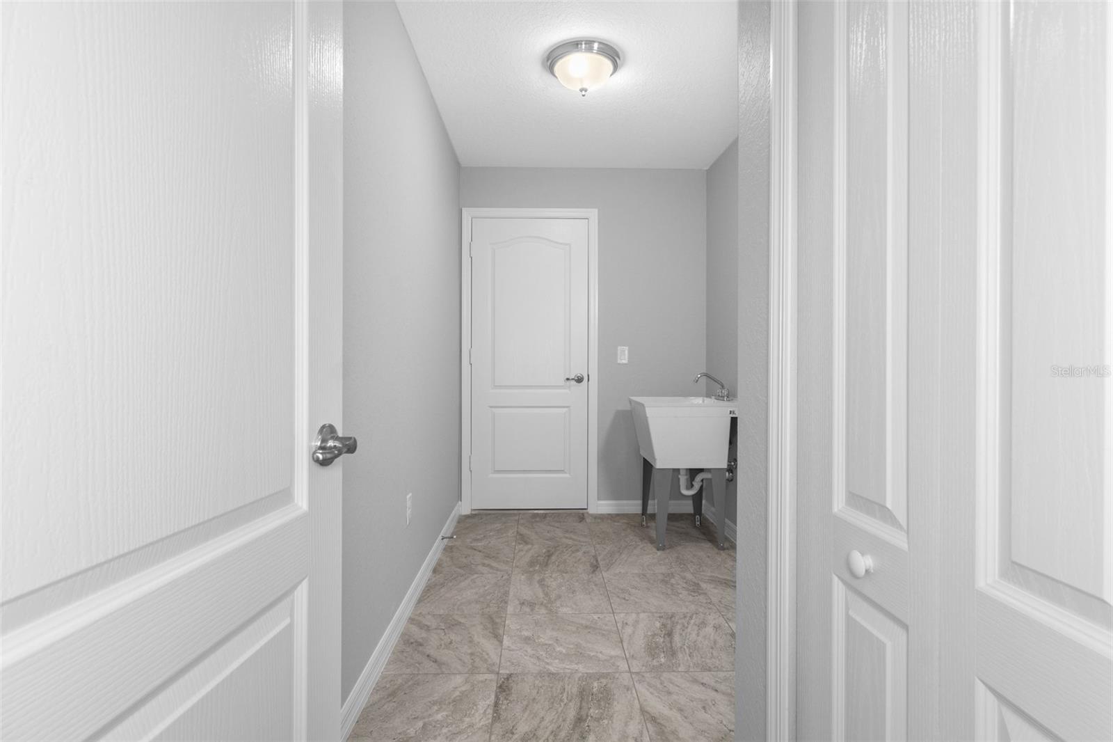 Image 28 of 30 For 2492 Lackland Avenue