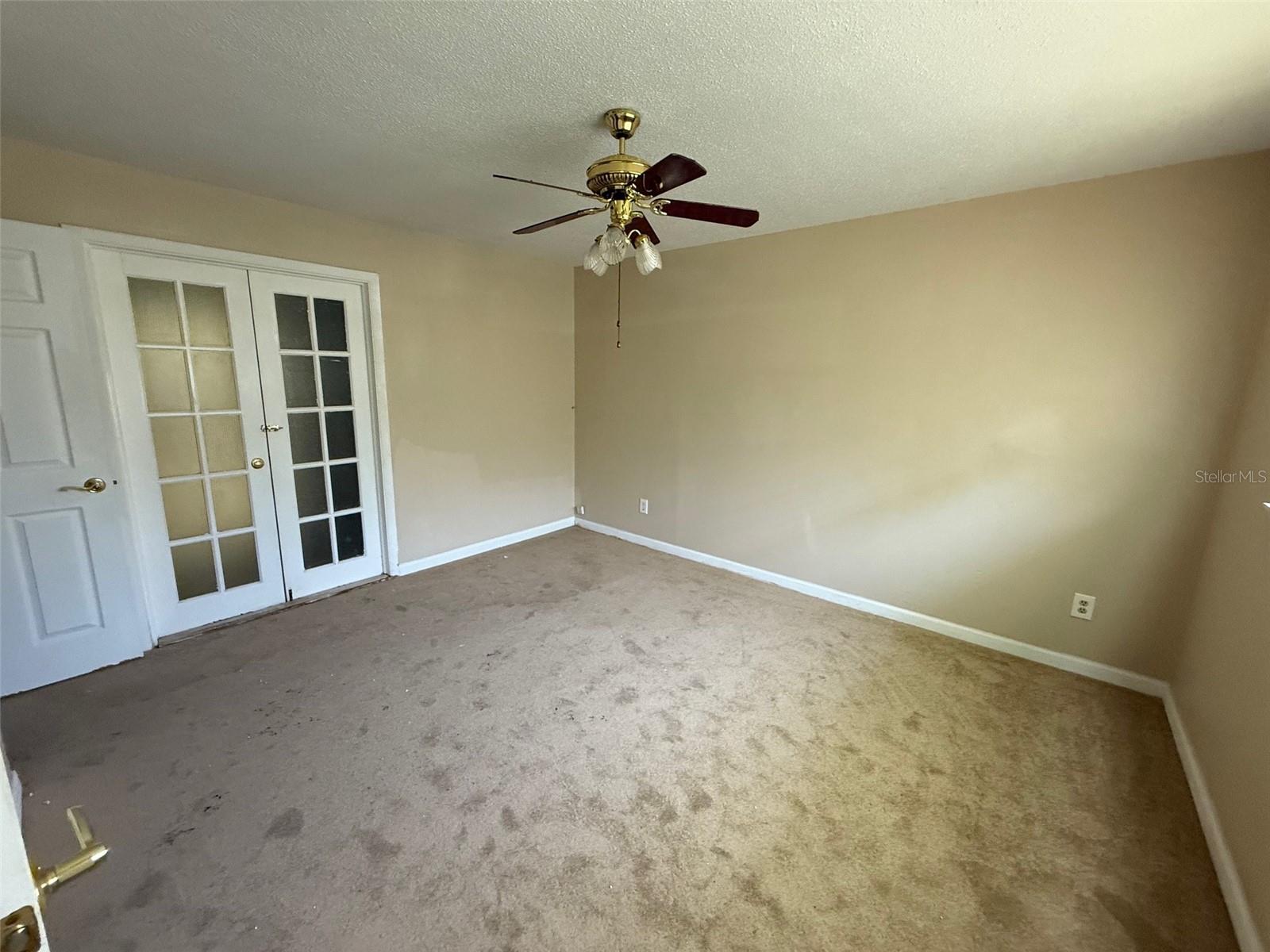 Image 10 of 23 For 931 Cedar Drive