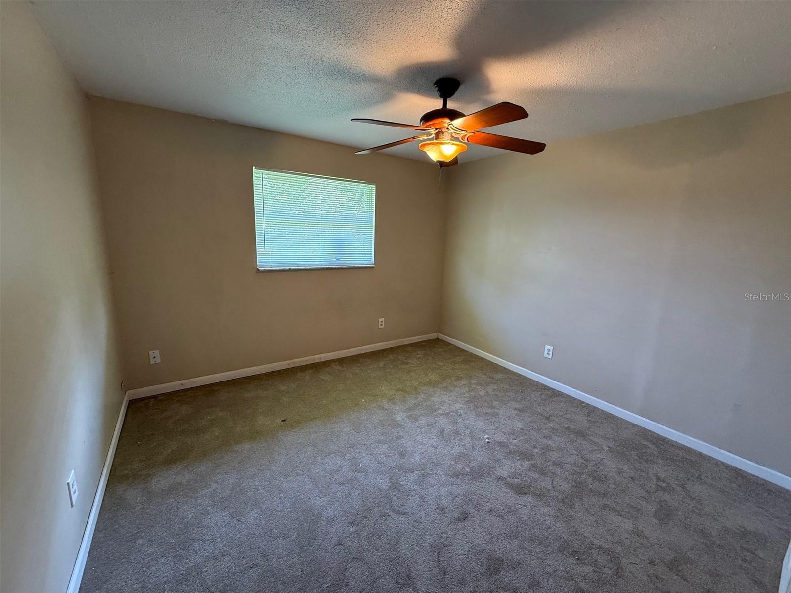 Image 12 of 23 For 931 Cedar Drive