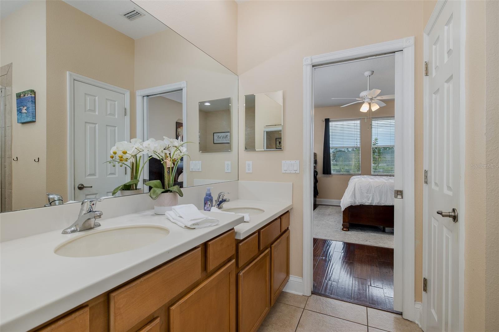Image 23 of 85 For 8453 Creedmoor Lane