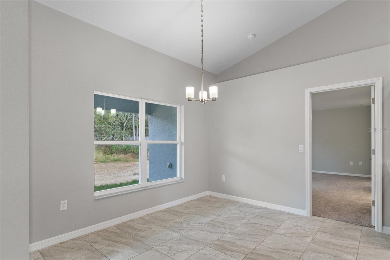 Image 11 of 41 For 36 Cactus Street