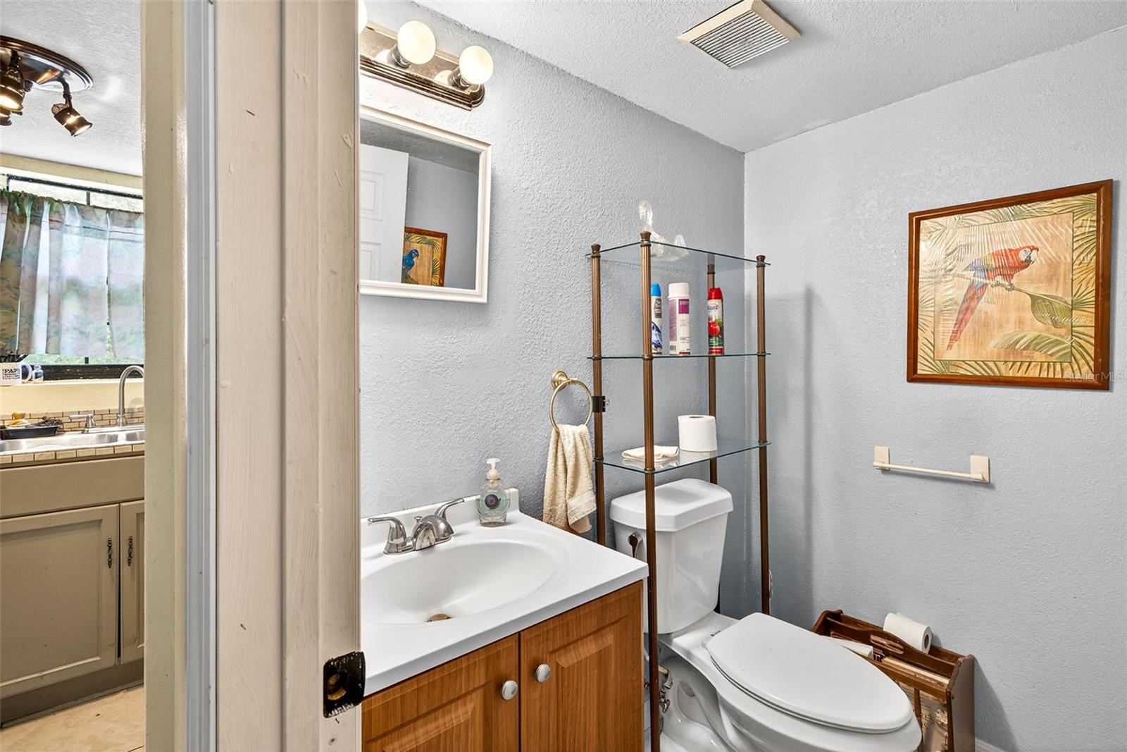 Image 11 of 42 For 9930 Leguna Street