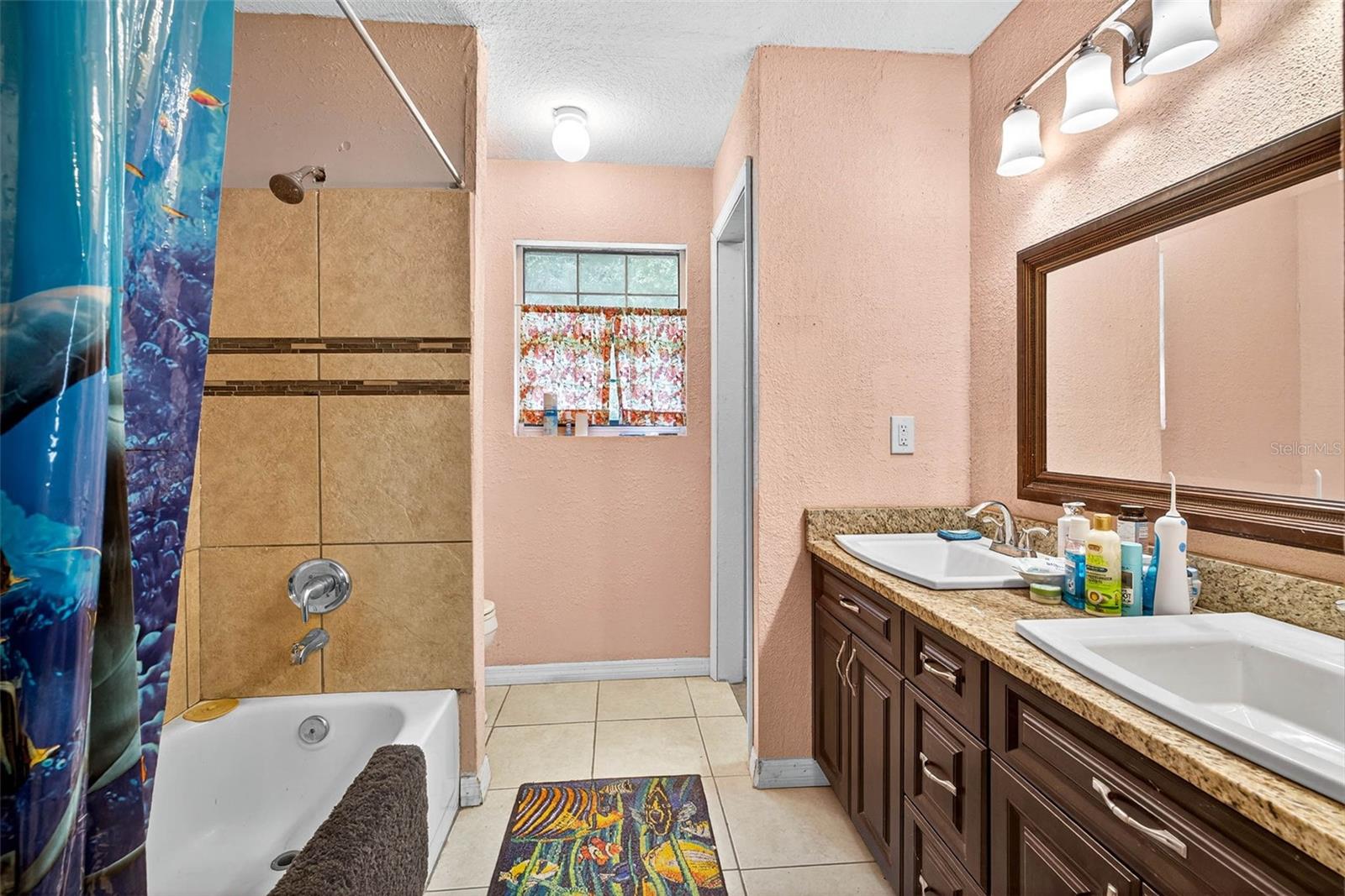 Image 26 of 42 For 9930 Leguna Street