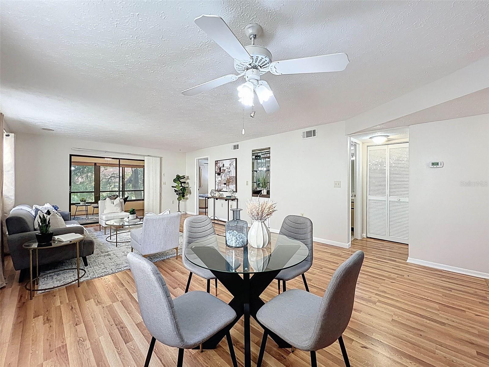 Listing photo id 8 for 7725 Forest Trail