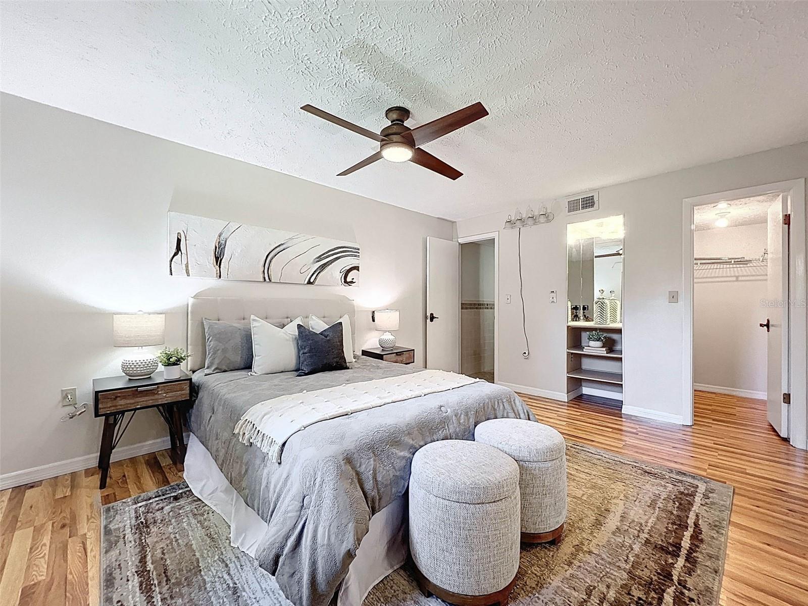 Listing photo id 14 for 7725 Forest Trail