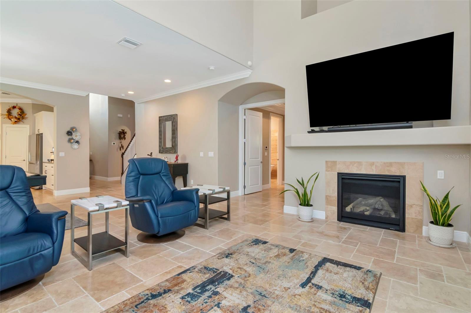 Image 17 of 49 For 5312 Avenal Drive
