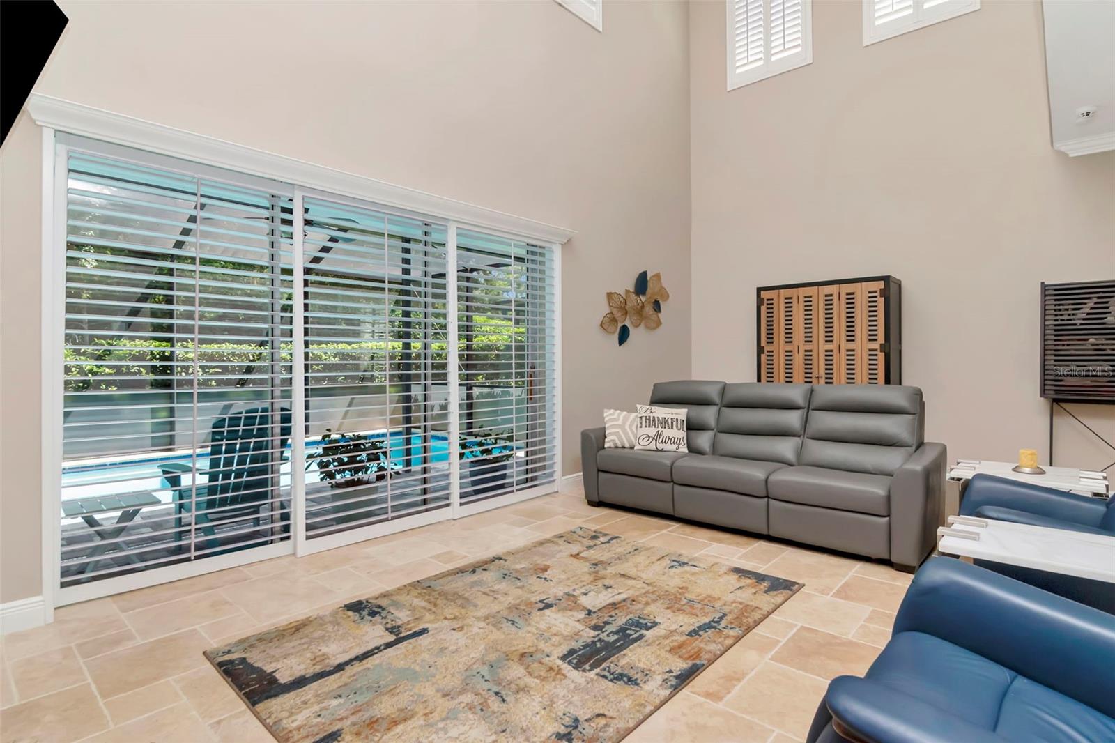 Image 18 of 49 For 5312 Avenal Drive