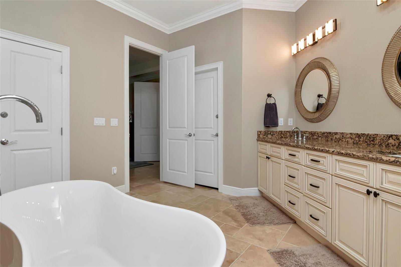 Image 29 of 49 For 5312 Avenal Drive