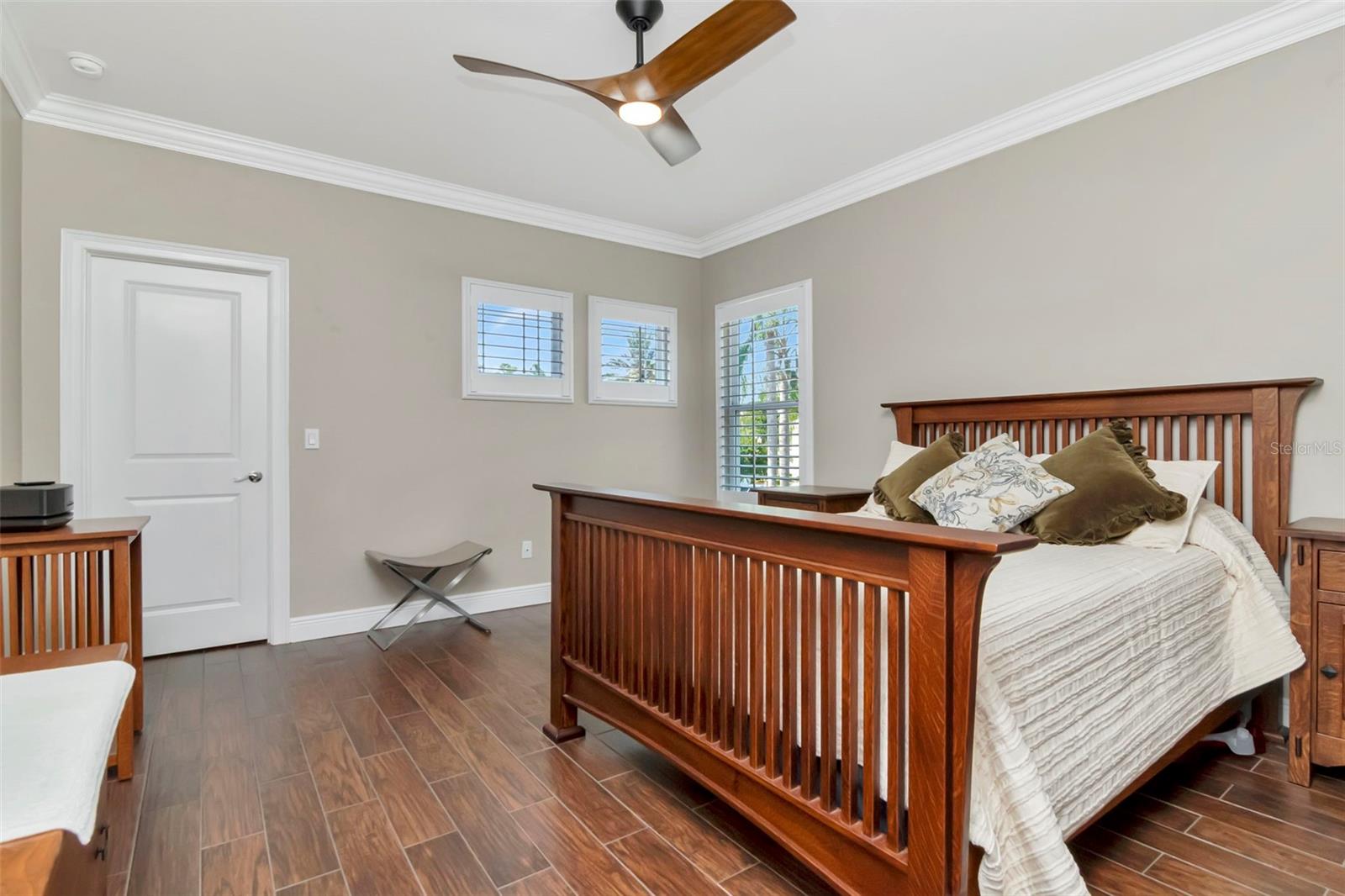 Image 41 of 49 For 5312 Avenal Drive