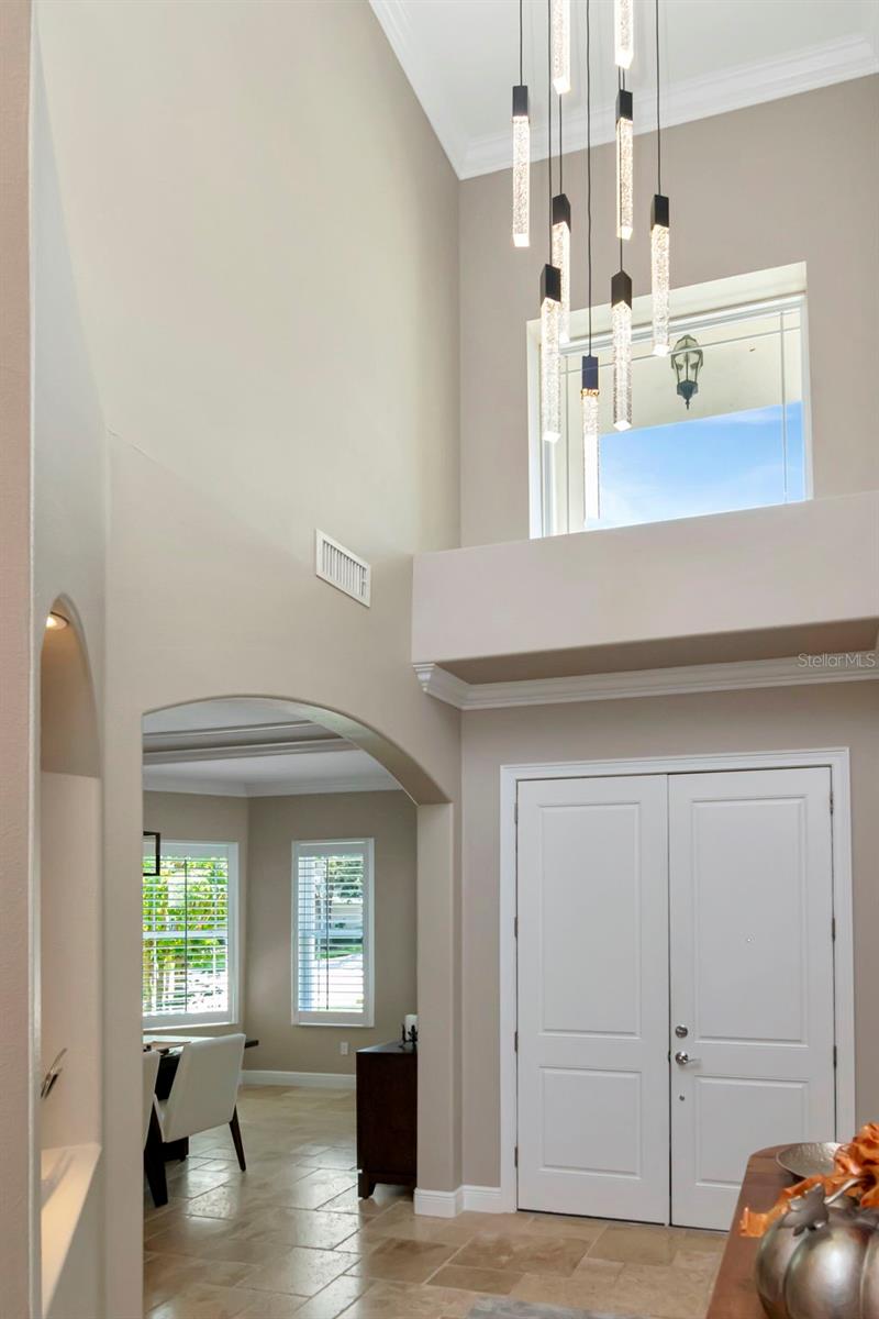 Image 6 of 49 For 5312 Avenal Drive
