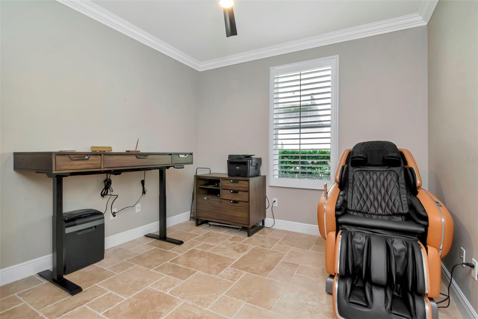 Image 9 of 49 For 5312 Avenal Drive