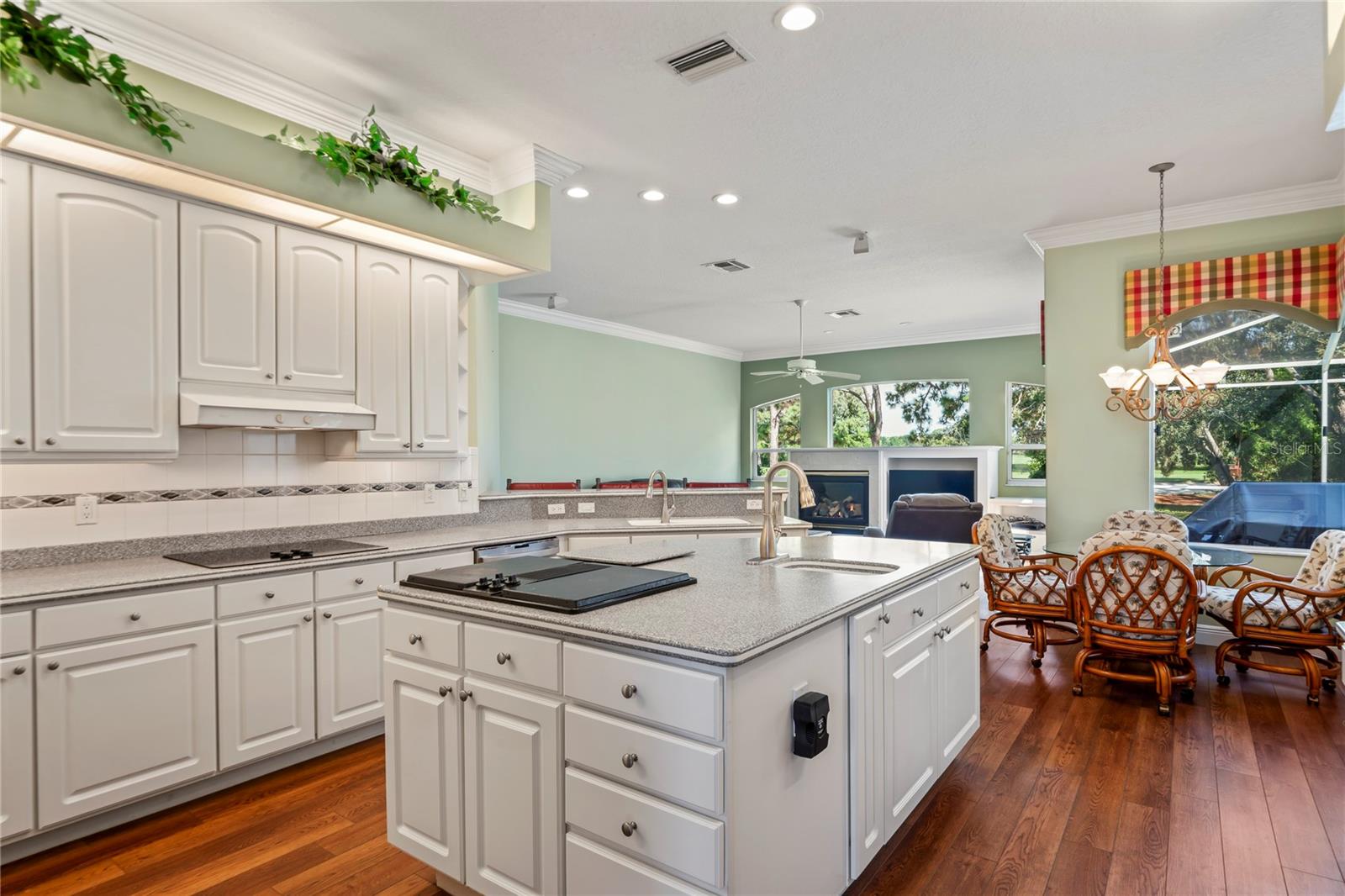 Image 12 of 98 For 9219 Grand Cypress Drive