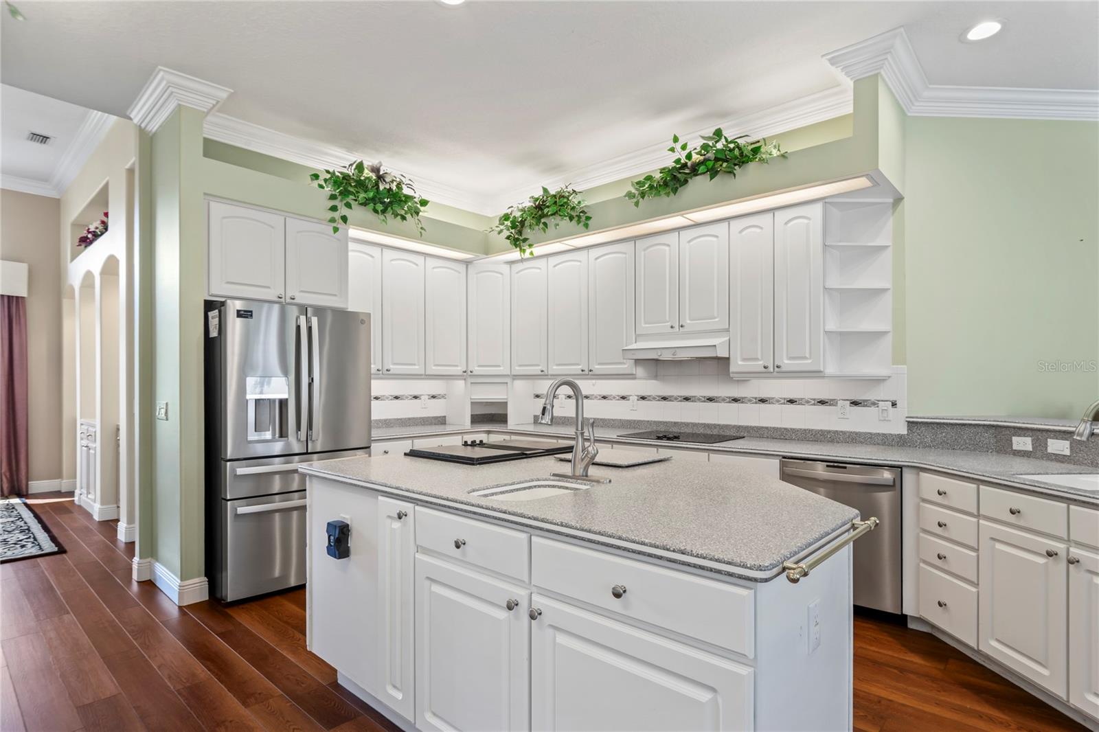 Image 13 of 98 For 9219 Grand Cypress Drive