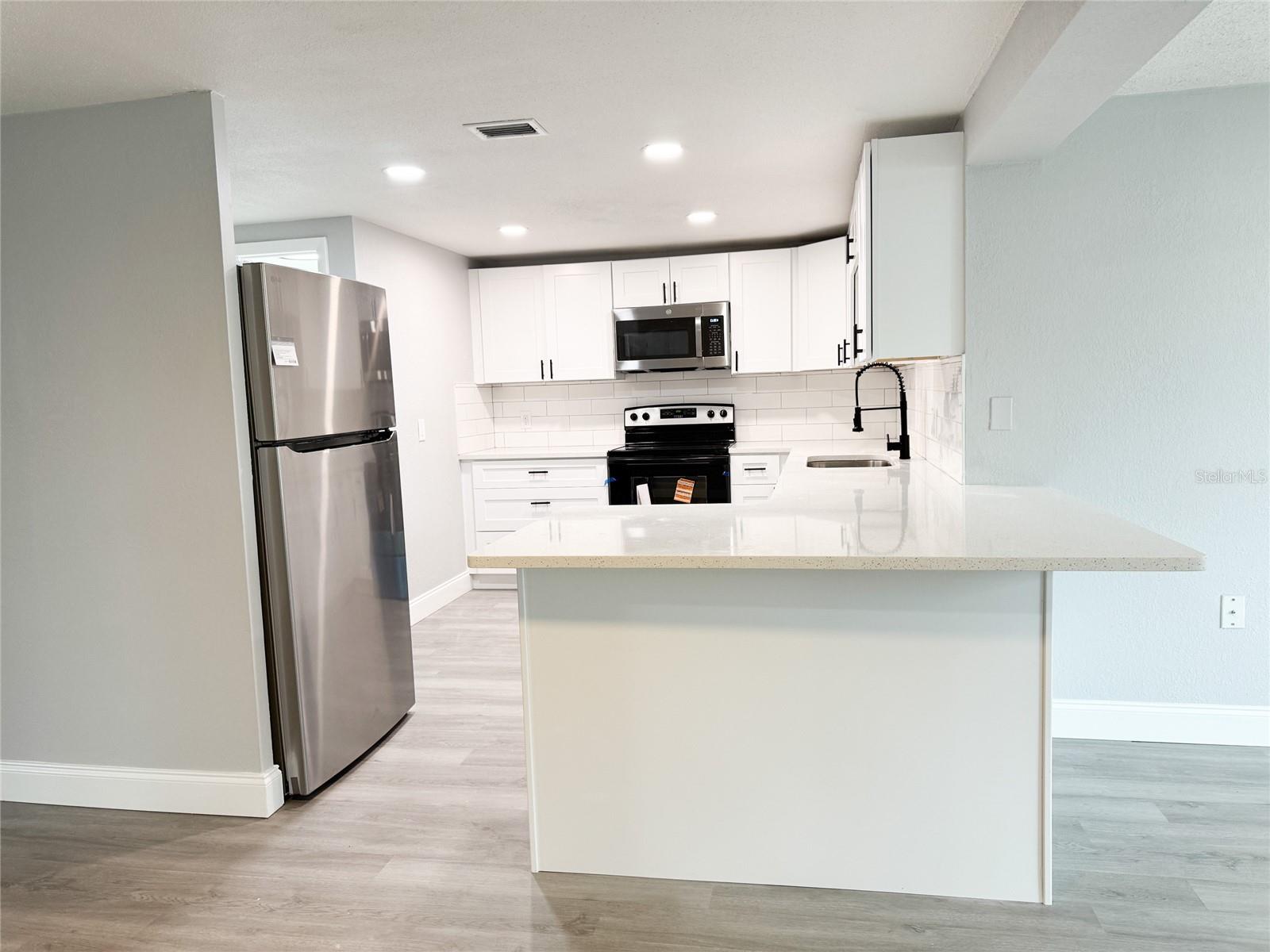 Image 12 of 35 For 8628 Roble Way