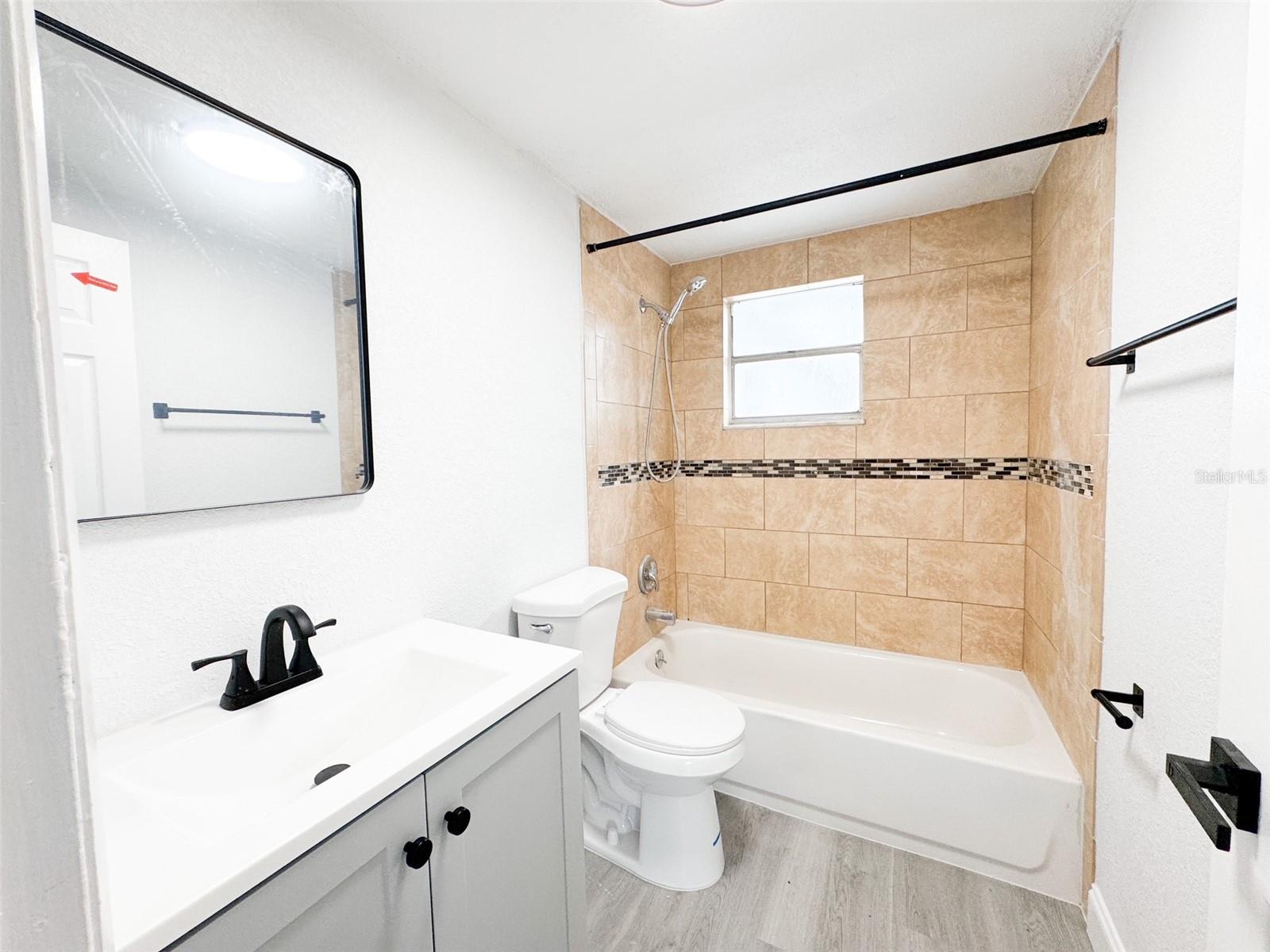 Image 21 of 35 For 8628 Roble Way