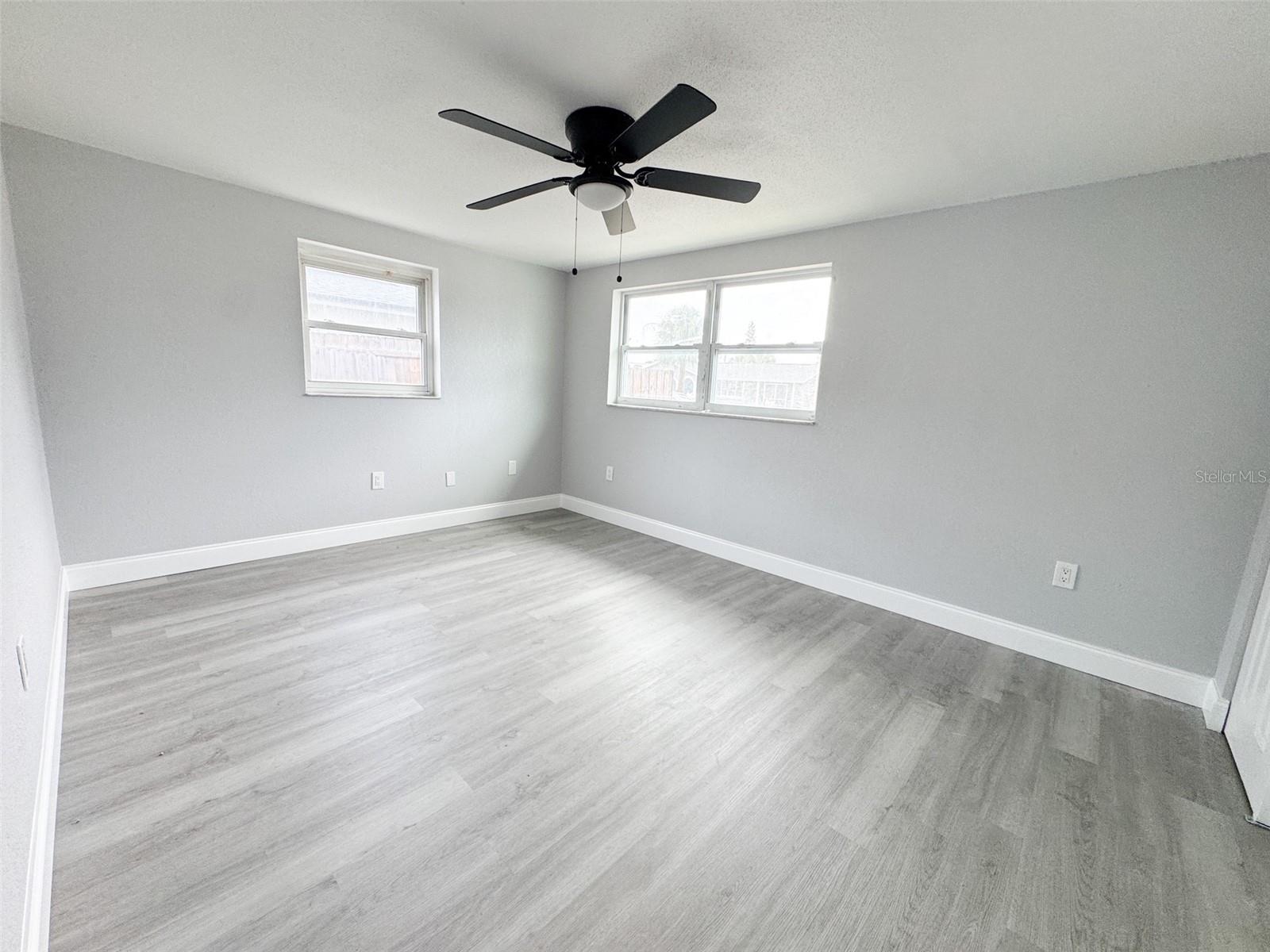 Image 23 of 35 For 8628 Roble Way