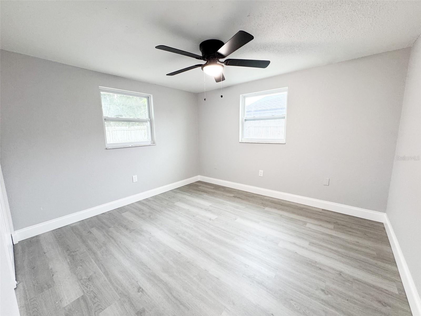 Image 26 of 35 For 8628 Roble Way