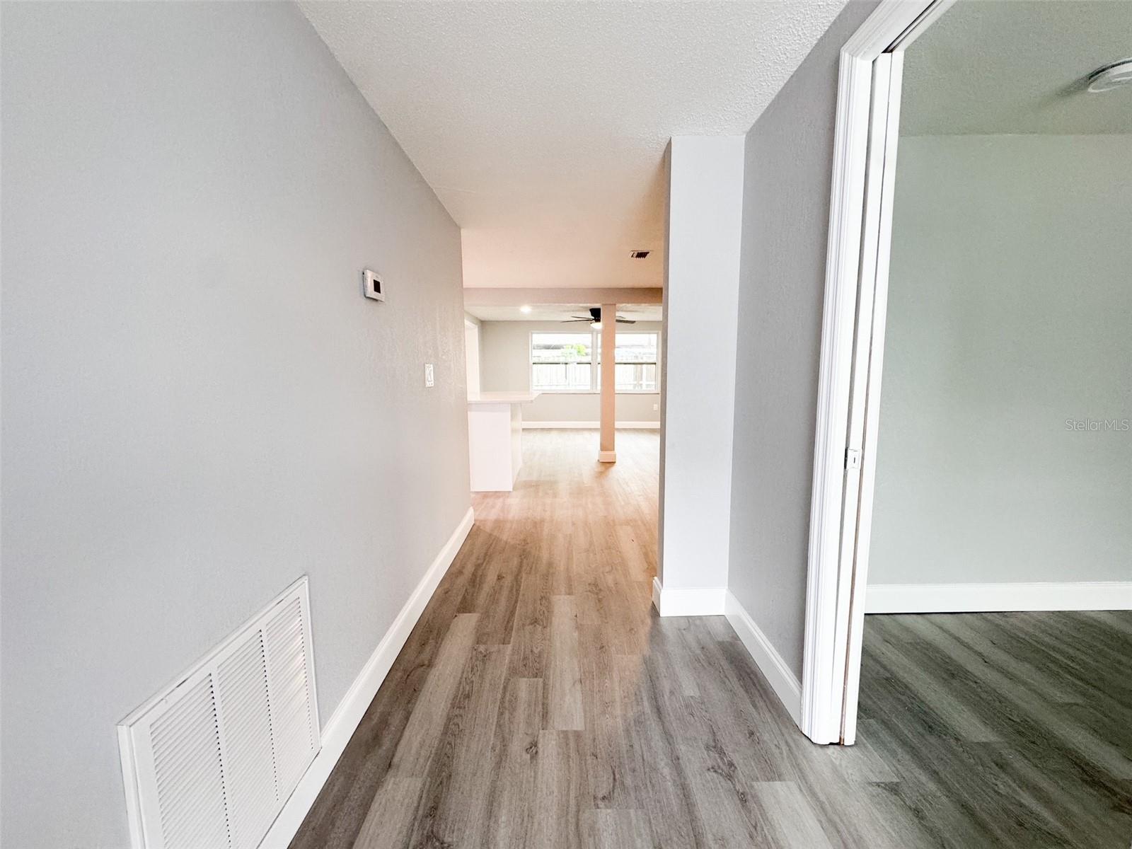 Image 6 of 35 For 8628 Roble Way