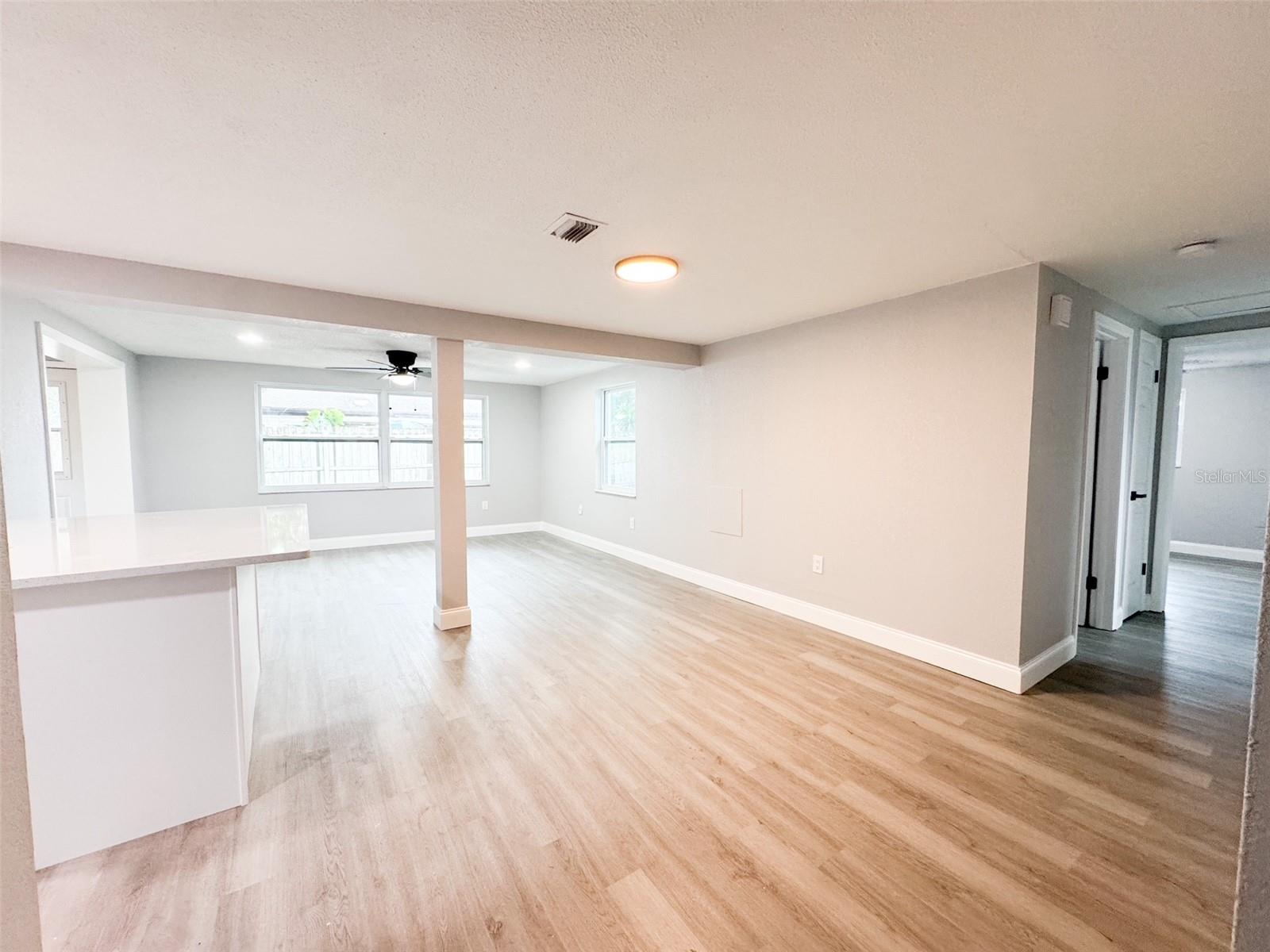 Image 7 of 35 For 8628 Roble Way
