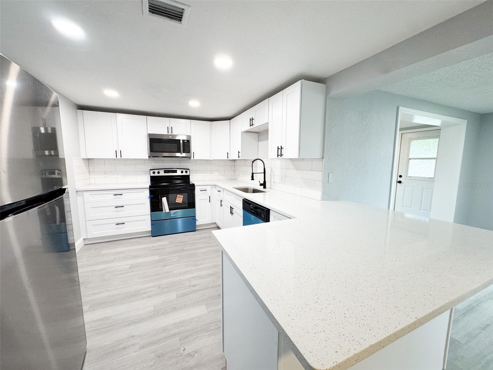 Image 8 of 35 For 8628 Roble Way