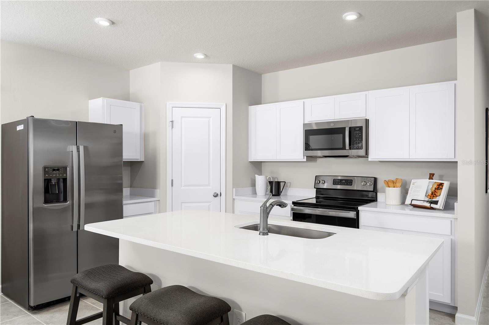 Image 6 of 16 For 509 171st Street E