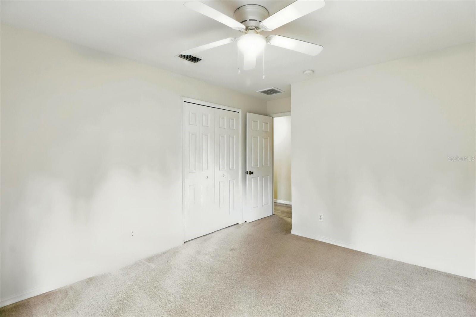 Listing photo id 14 for 6568 Waycross Way