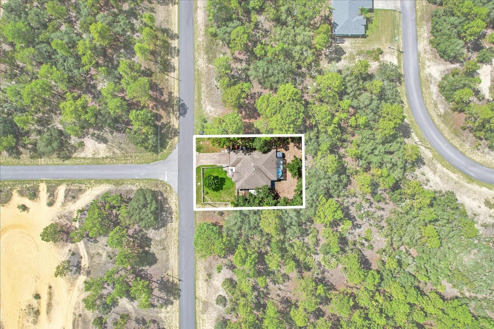Listing photo id 36 for 6568 Waycross Way