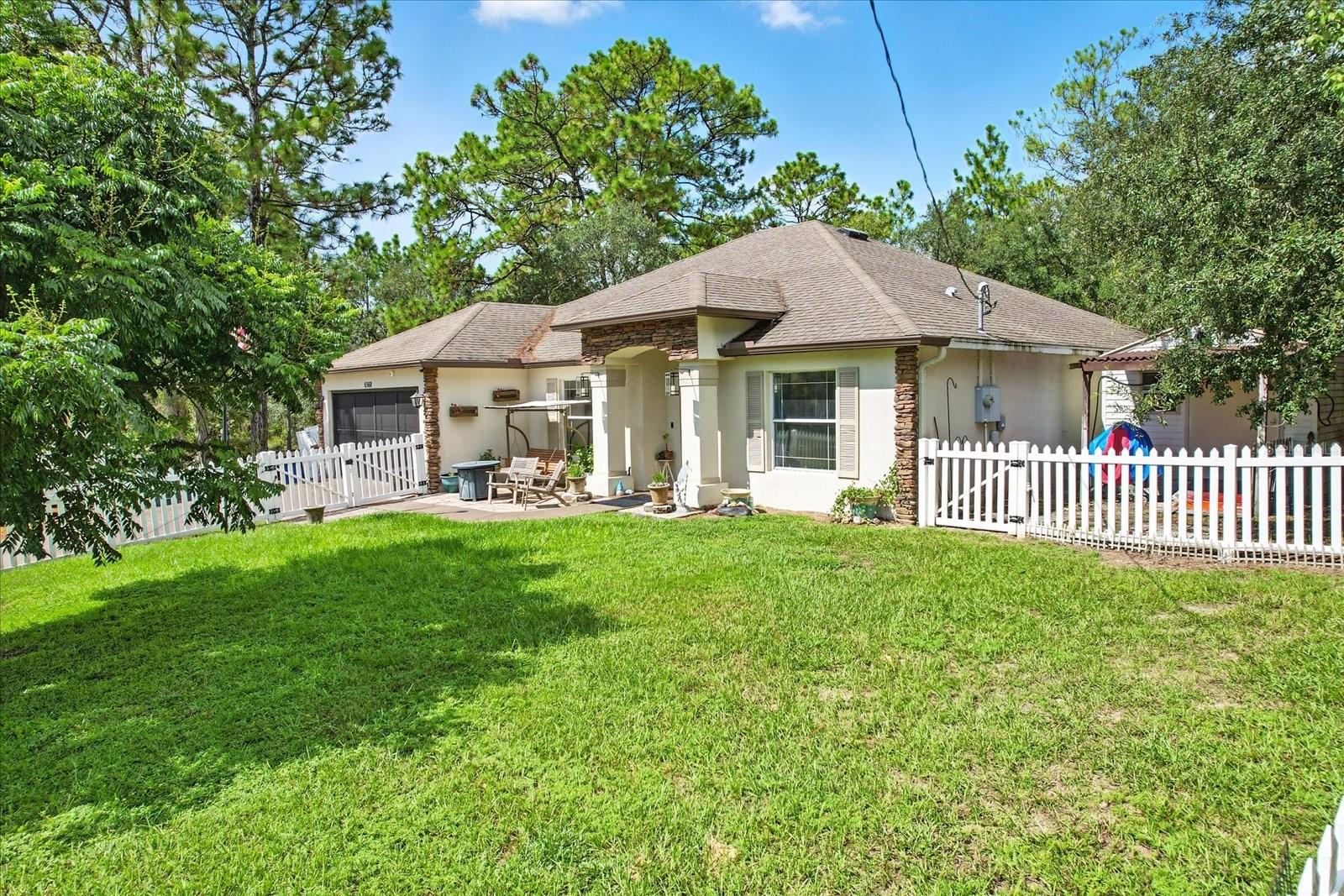 Listing photo id 40 for 6568 Waycross Way