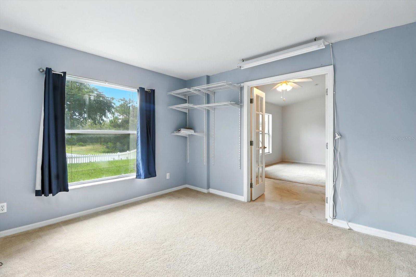 Listing photo id 7 for 6568 Waycross Way