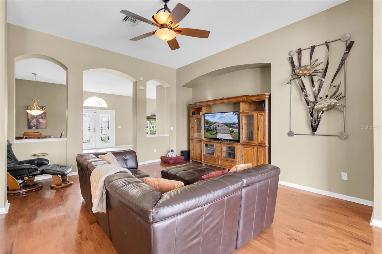 Image 12 of 86 For 2323 Tarragon Lane