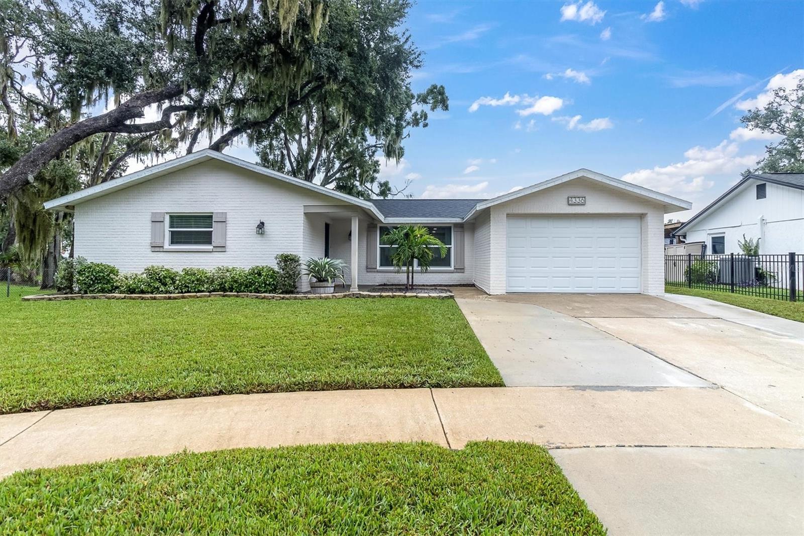 Image 36 of 41 For 4336 Crestwood Boulevard
