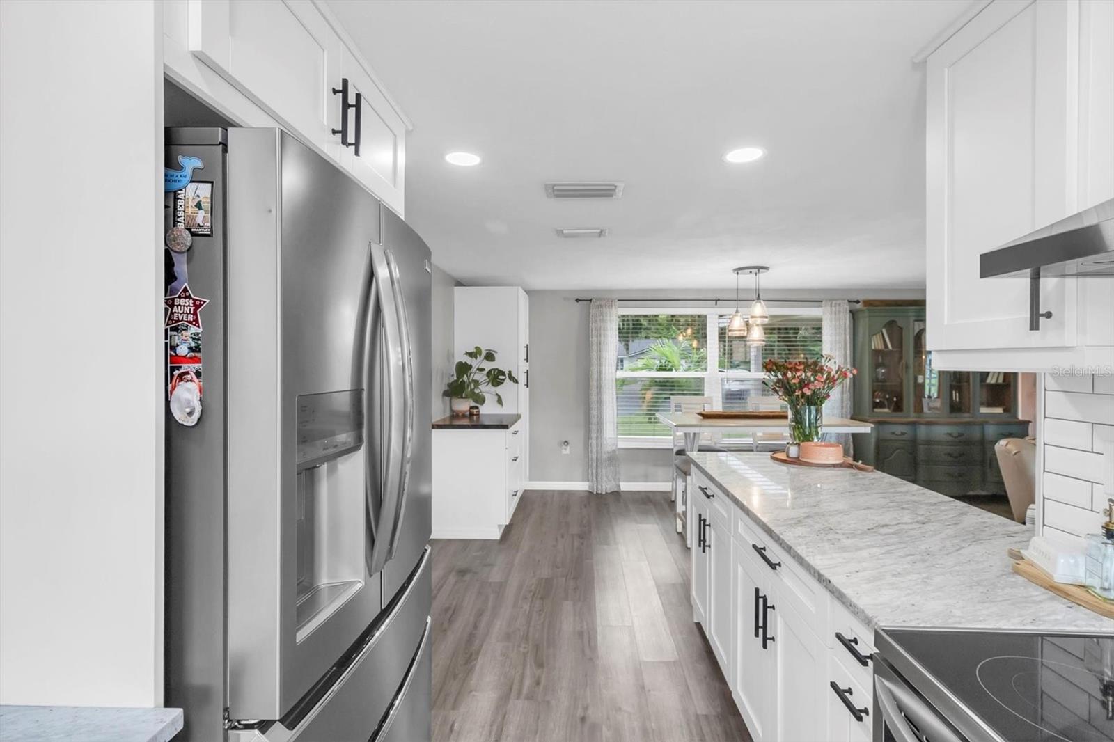 Image 8 of 41 For 4336 Crestwood Boulevard