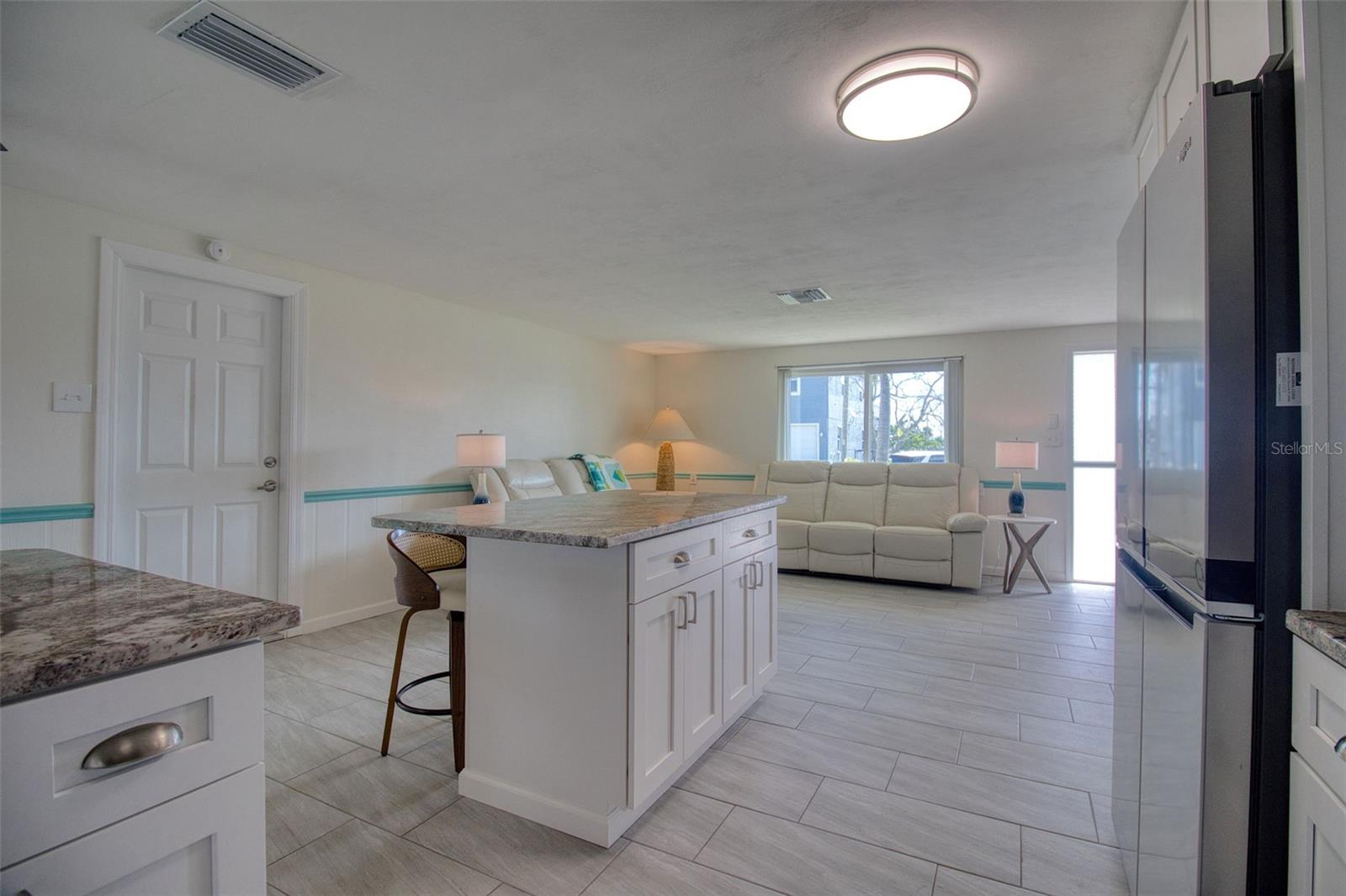 Image 12 of 36 For 13625 Maria Drive