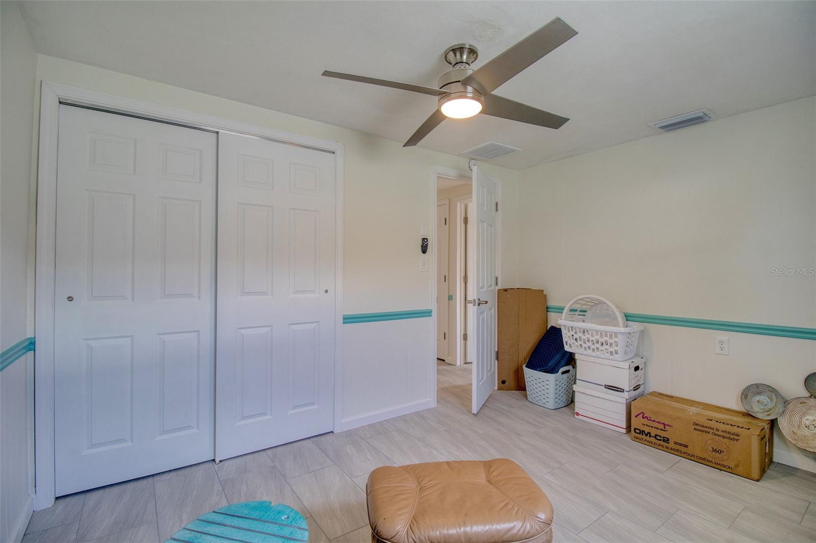 Image 14 of 36 For 13625 Maria Drive