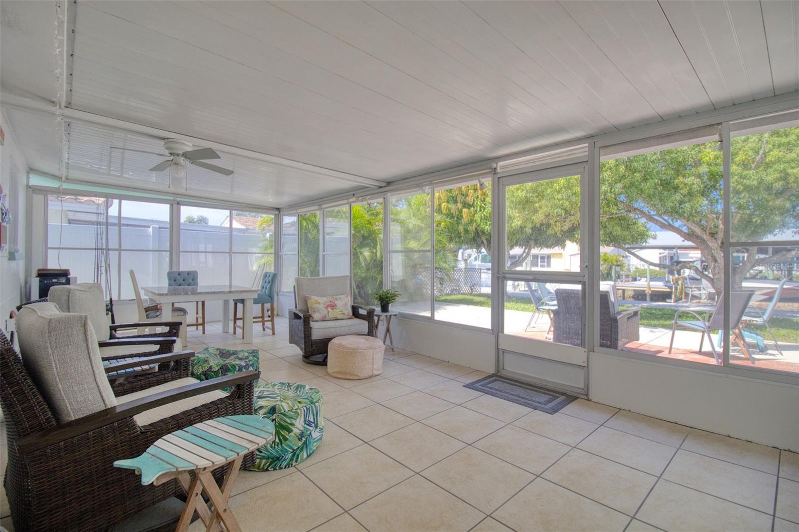 Image 19 of 36 For 13625 Maria Drive